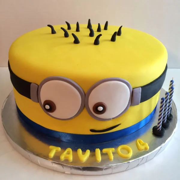 Fondant Minion Round Shape Cake